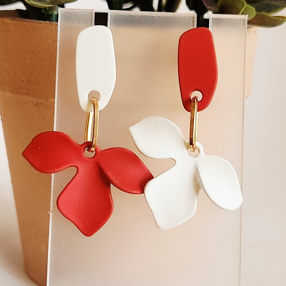 Red and White Matte Flower Petal Mismatched Drop Earrings Statement Jewelry‎